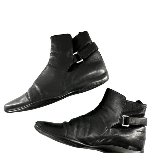 Prada booties - Picture 5 of 9